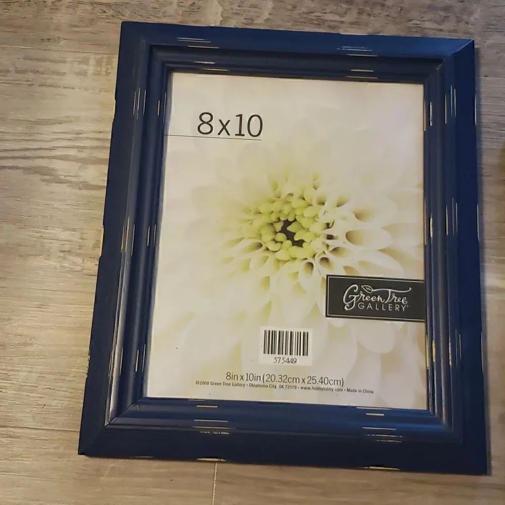 Blue Picture Frames   - Picture 2 of 4